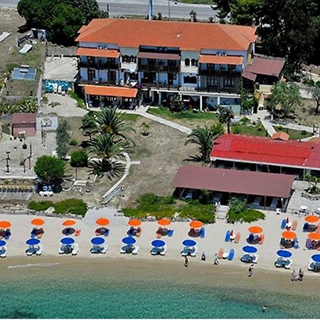 Porto Kalliali Ouranoupoli Luaran gambar